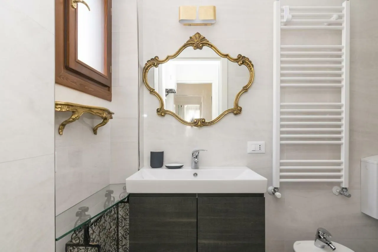 La Prima Ancora Apartment Venice Italy